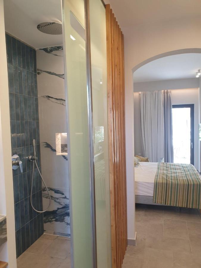 Vista Al Mare Luxury Apartments Gialova Exterior foto